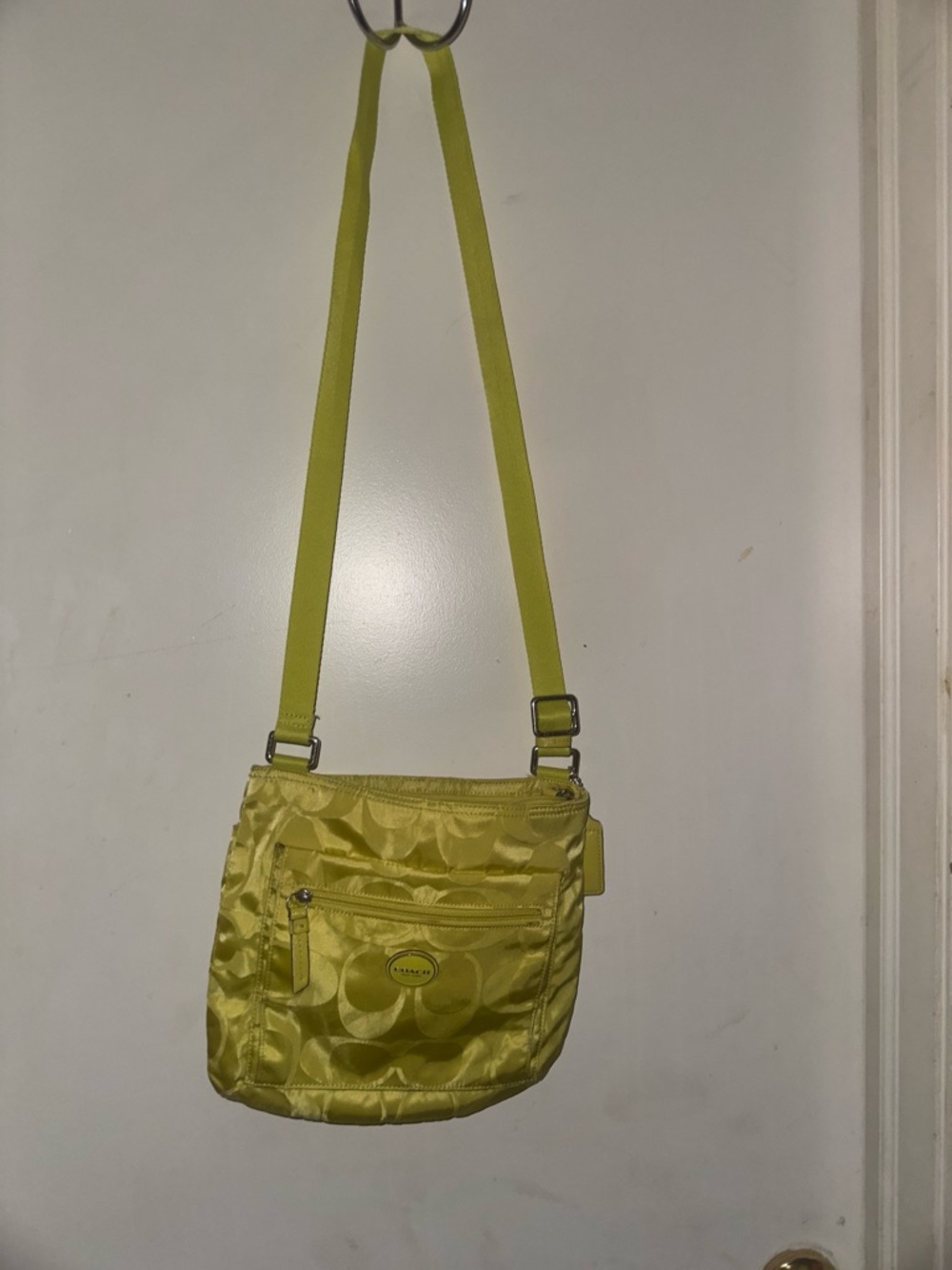 Coach Lime Yellow Signature Crossbody Bag - Picture 2 of 5